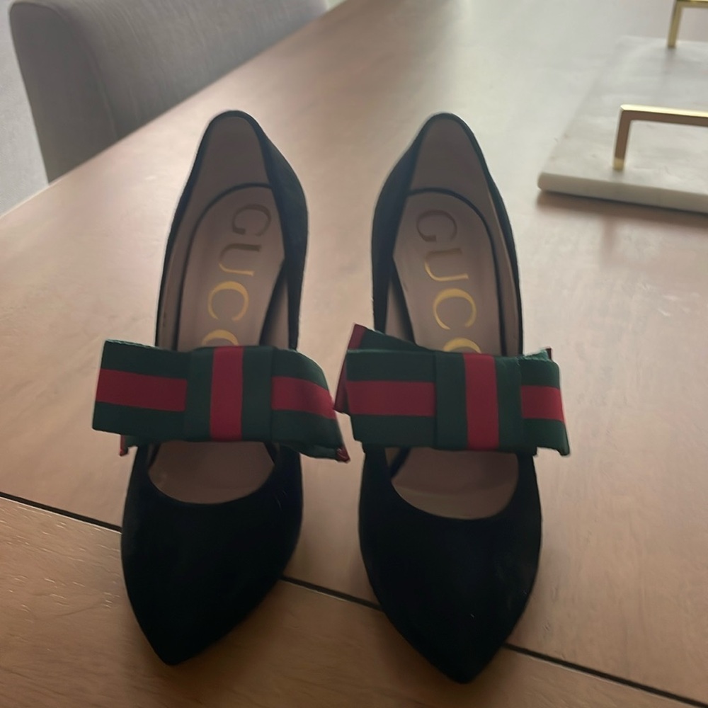 Gucci black suede shoes with bow 37.5